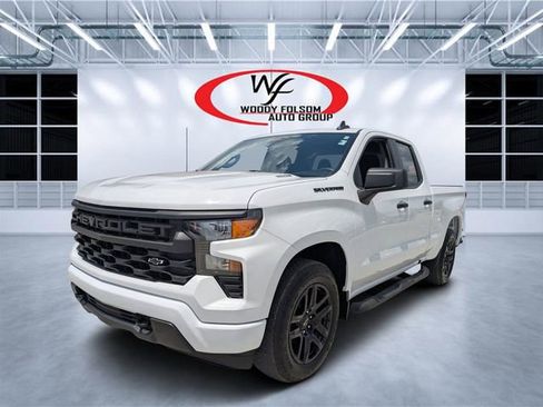 Used 2024 Chevrolet Silverado 1500 Custom w/ Turbomax Blackout Package RWD image 7