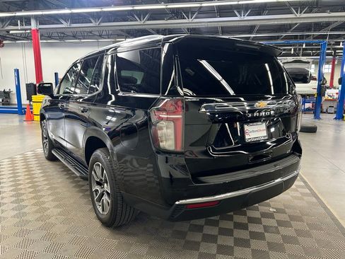 Used 2021 Chevrolet Tahoe LT w/ LT Signature Package AWD/4WD image 5