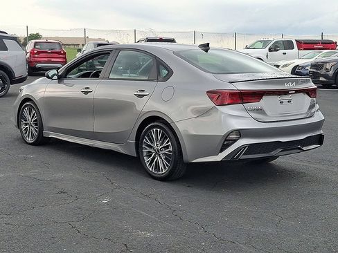 Certified 2023 Kia Forte GT-Line FWD image 4