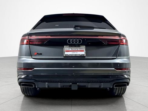 Used 2025 Audi Q8 Premium Plus image 4