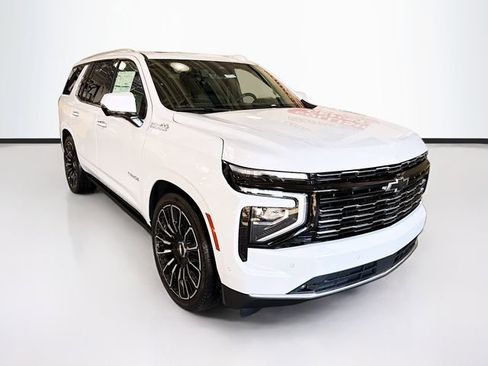New 2026 Chevrolet Tahoe High Country AWD/4WD image 3