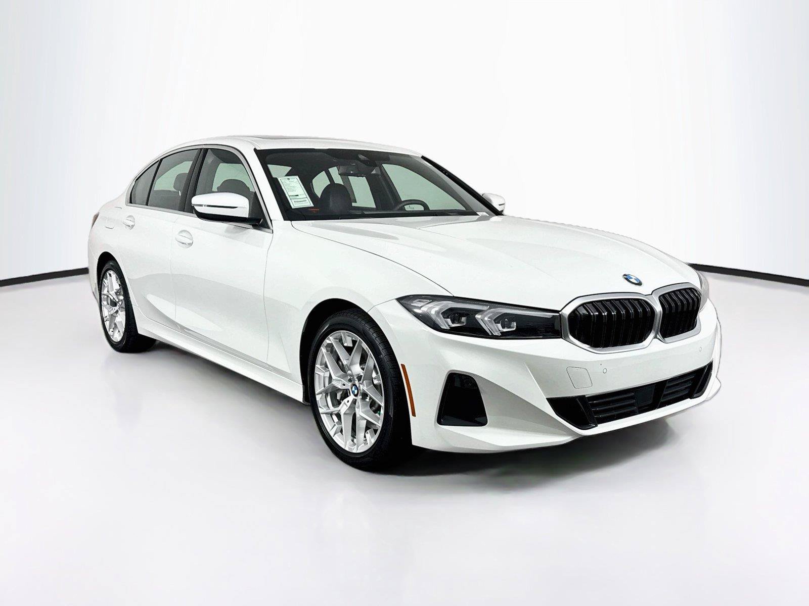 Used 2026 BMW 330i Sedan RWD image 10
