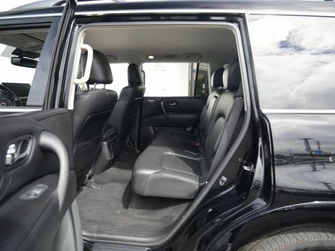 Used 2021 Nissan Armada SV w/ SV Appearance Package image 19