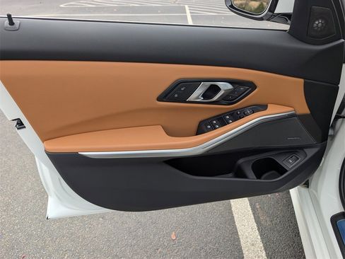 Used 2024 BMW 330i xDrive Sedan w/ Premium Package image 13