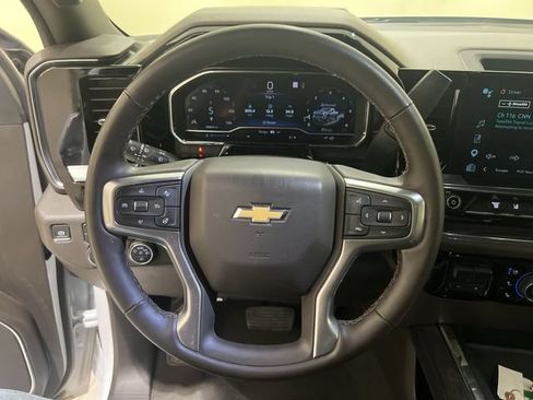 Used 2024 Chevrolet Silverado 2500 LTZ w/ LTZ Premium Package AWD/4WD image 10