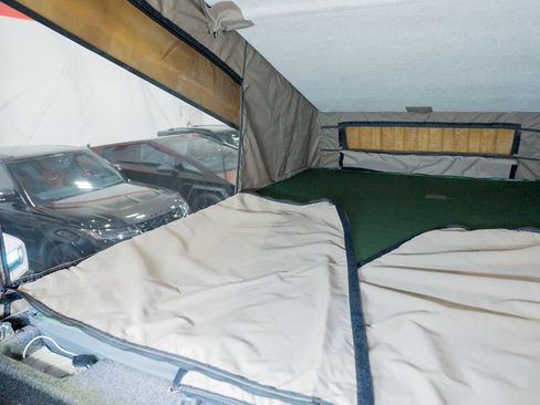 Used 2019 Jeep Wrangler Unlimited Rubicon image 25