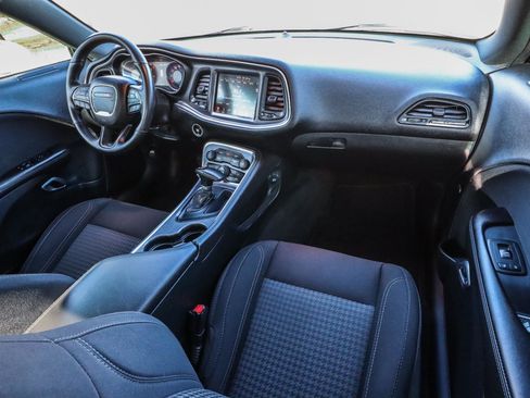 Used 2018 Dodge Challenger R/T w/ Sound Group image 32