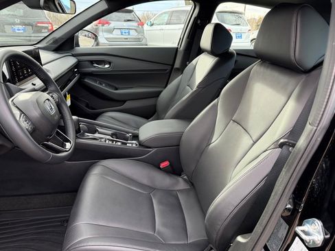 Certified 2025 Honda Accord Sport image 12