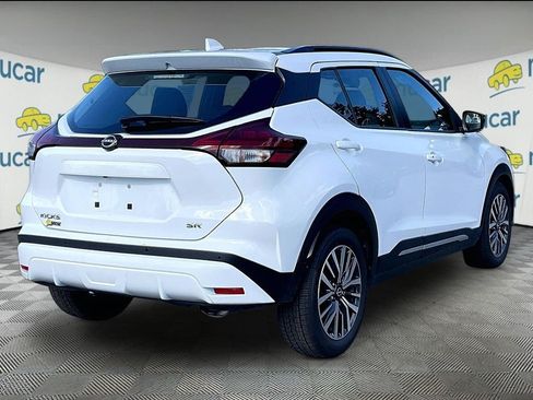 Used 2024 Nissan Kicks SR FWD image 6