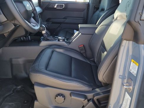 New 2025 Ford Bronco Big Bend w/ Black Diamond Package image 6