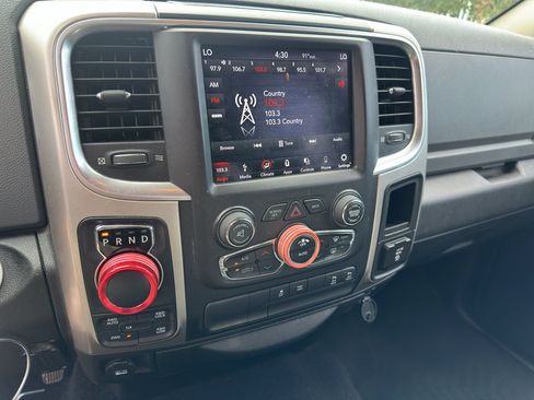 Used 2019 RAM 1500 Big Horn AWD/4WD image 29