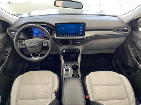 Used 2025 Ford Escape SE image 20