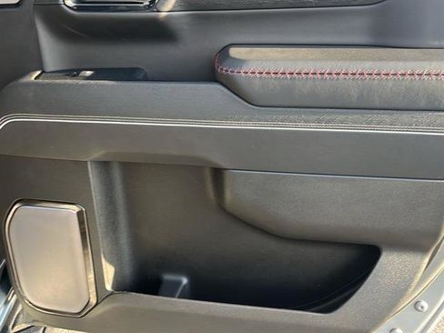 Used 2024 GMC Sierra 1500 AT4X image 26