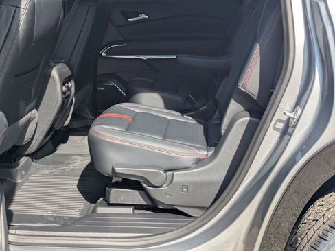New 2026 Chevrolet Traverse RS FWD image 29