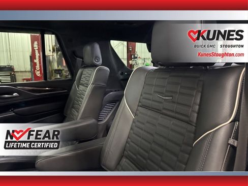 Used 2021 Cadillac Escalade Sport Platinum image 41