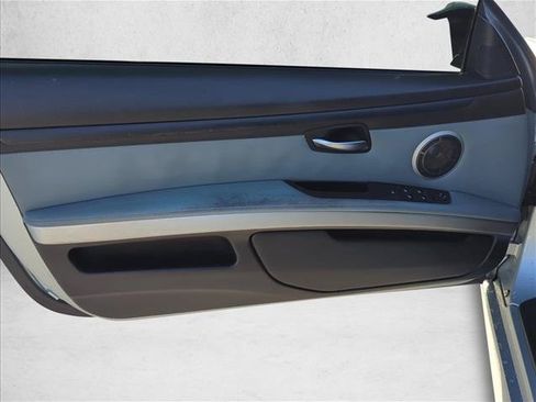 Used 2012 BMW M3 Convertible RWD image 7