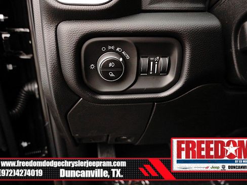 New 2026 RAM 2500 Laramie AWD/4WD image 25