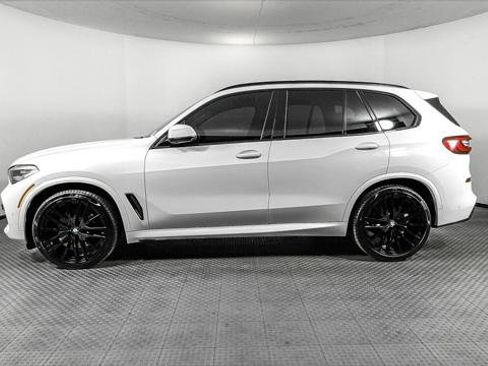 Used 2022 BMW X5 sDrive40i w/ M Sport Package image 3