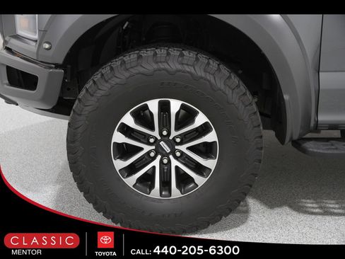 Used 2019 Ford F150 Raptor w/ Raptor Hood Graphics Package image 23