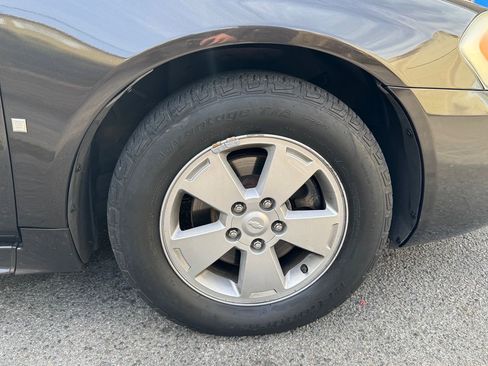 Used 2009 Chevrolet Impala LT image 14