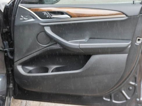 Used 2022 BMW X4 xDrive30i w/ Parking Assistance Package image 15