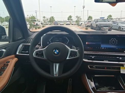 New 2026 BMW X5 sDrive40i w/ M Sport Package RWD image 10