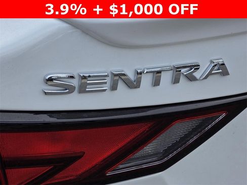 New 2025 Nissan Sentra SR w/ SR Premium Package image 32