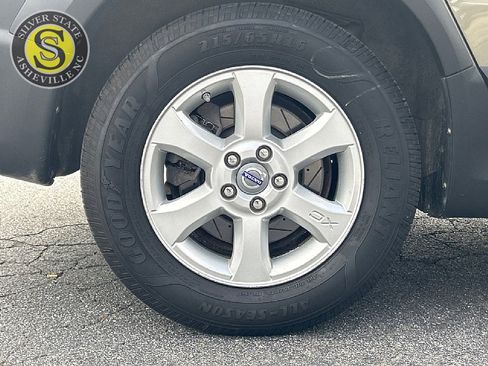 Used 2011 Volvo XC70 3.2 image 10