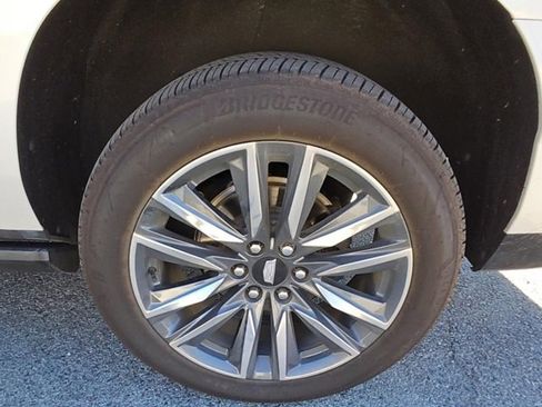 Used 2023 Cadillac Escalade ESV Sport Platinum image 10