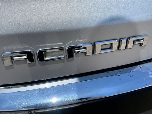 Used 2012 GMC Acadia SL FWD image 9