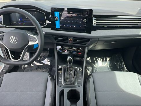 New 2026 Volkswagen Jetta SE FWD image 26