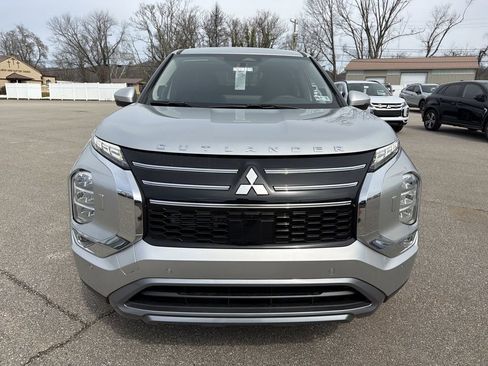 New 2026 Mitsubishi Outlander SE AWD/4WD image 11