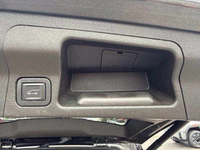 Used 2018 GMC Acadia SLT AWD/4WD image 26