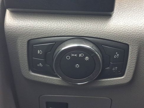 Used 2018 Ford F150 XL w/ Equipment Group 101A Mid AWD/4WD image 26