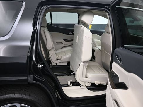 Used 2021 GMC Acadia Denali w/ Denali Ultimate Package AWD/4WD image 56