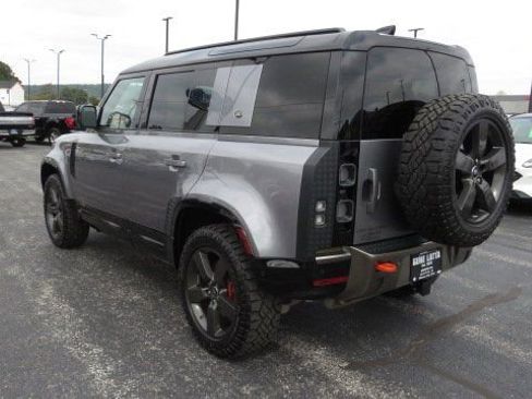 Used 2020 Land Rover Defender 110 X image 5