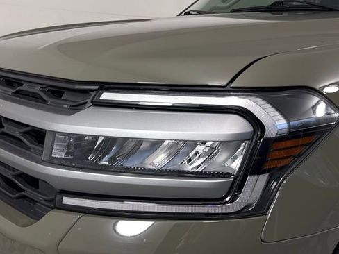 Used 2024 Ford Expedition Max XLT image 10