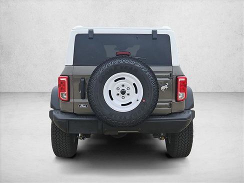 New 2026 Ford Bronco Heritage Edition image 8