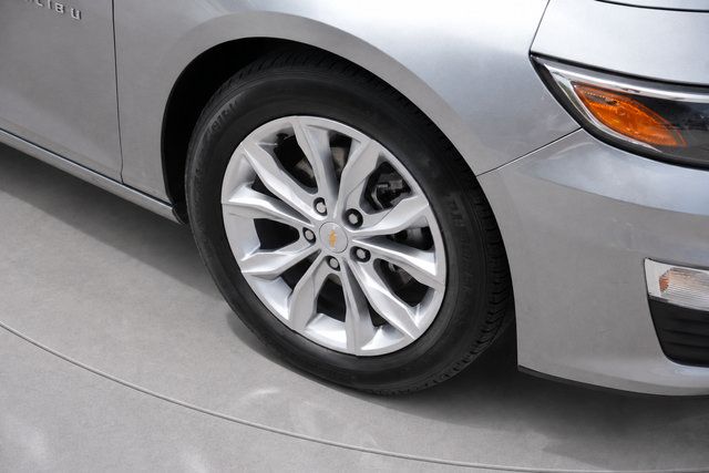 Used 2025 Chevrolet Malibu LT FWD image 9