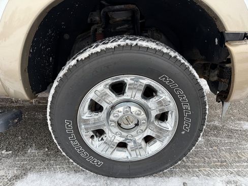 Used 2012 Ford F350 King Ranch w/ King Ranch w/Chrome Pkg image 42