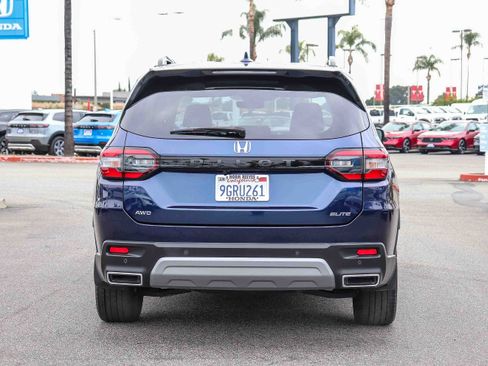 Certified 2023 Honda Pilot Elite image 12