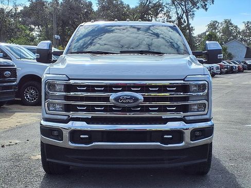 Used 2023 Ford F250 Lariat w/ Chrome Package image 2