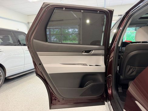 Used 2021 Hyundai Palisade SEL w/ Convenience Package AWD/4WD image 20