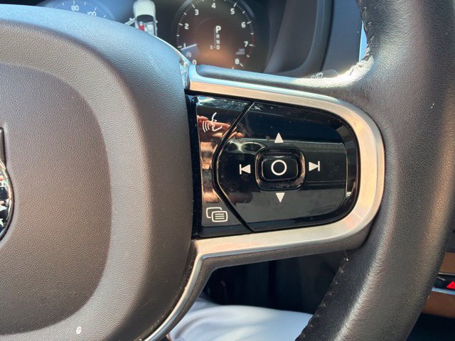 Used 2018 Volvo XC90 T6 Inscription w/ Convenience Package AWD/4WD image 12