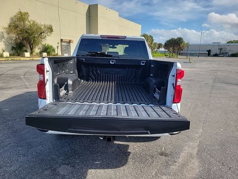 Used 2022 Chevrolet Silverado 1500 RST w/ Safety Package image 8