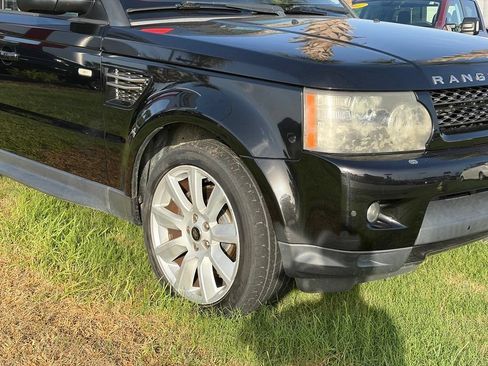 Used 2013 Land Rover Range Rover Sport HSE AWD/4WD image 8
