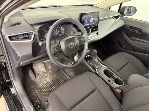 Used 2024 Toyota Corolla LE image 22