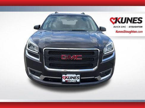 Used 2014 GMC Acadia SLE image 3