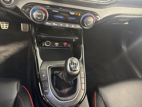 Used 2024 Kia Forte GT FWD image 32