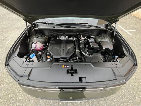 Used 2025 Hyundai Santa Fe SEL image 35